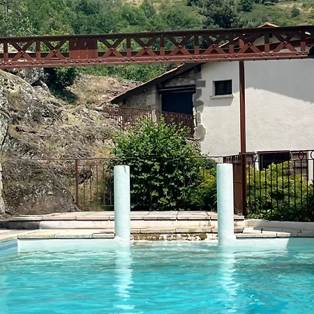 Indépendant En Pleine Nature, 2 Pièces Et Sdb *